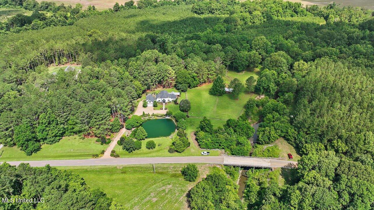 438 Stokes Road