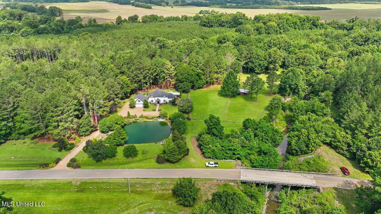438 Stokes Road