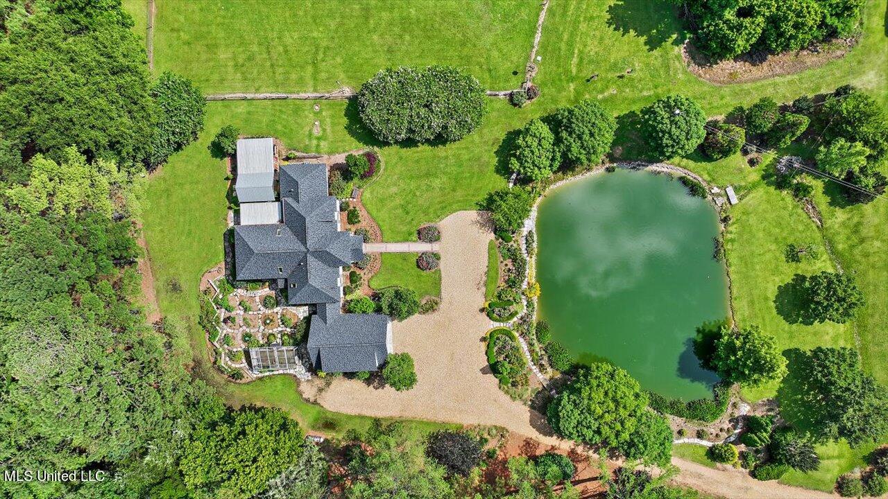 438 Stokes Road