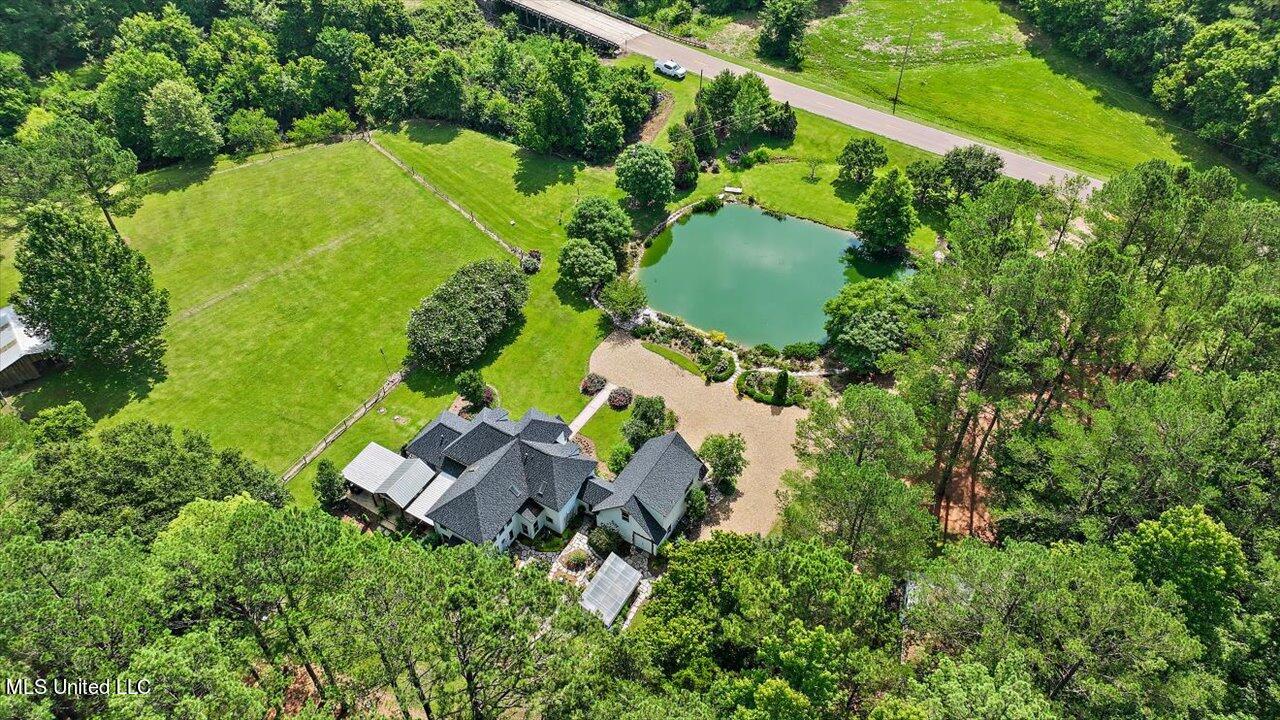 438 Stokes Road
