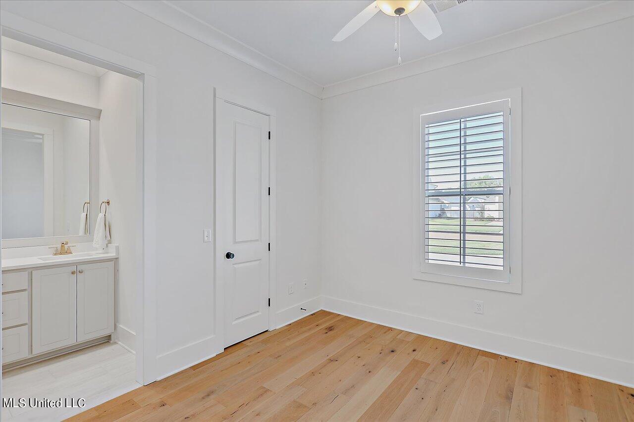 118 First Colony Boulevard