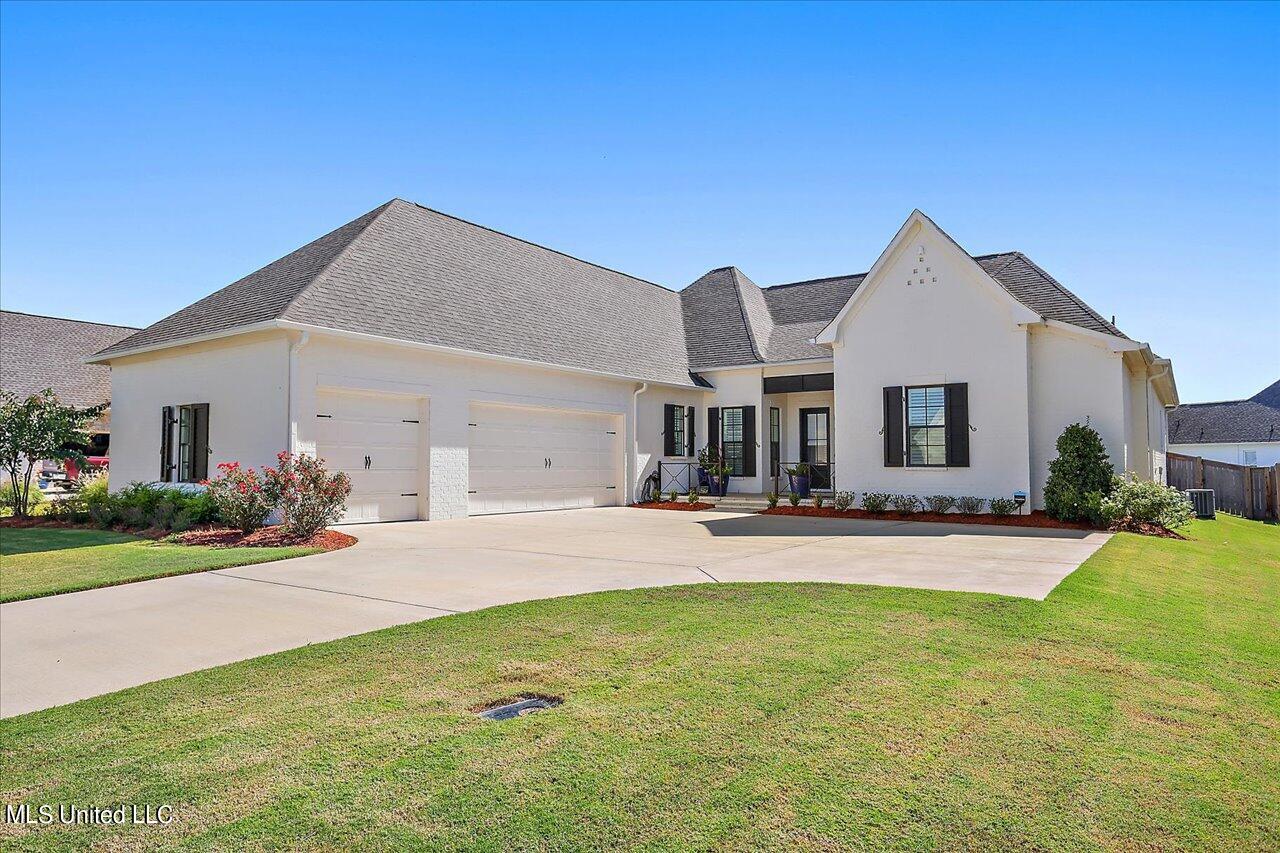 118 First Colony Boulevard