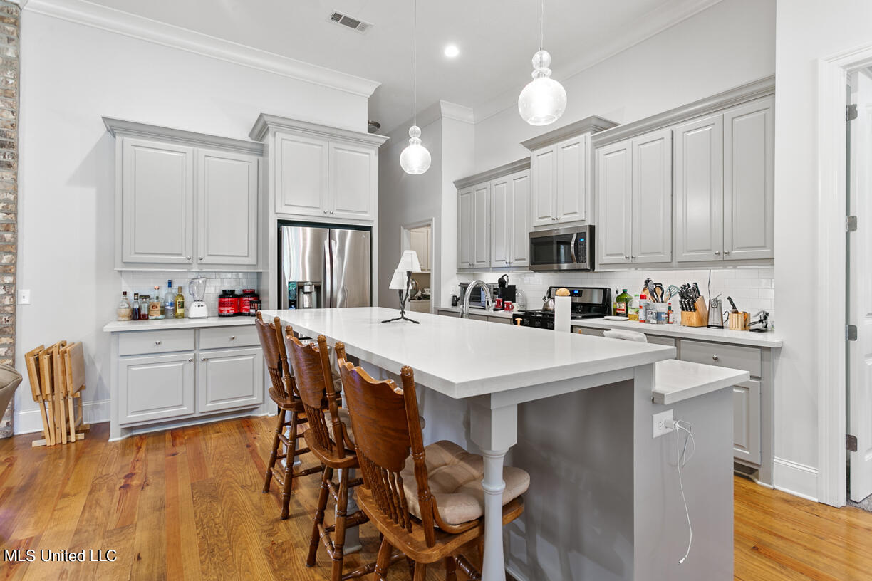 260 Falls Crossing
