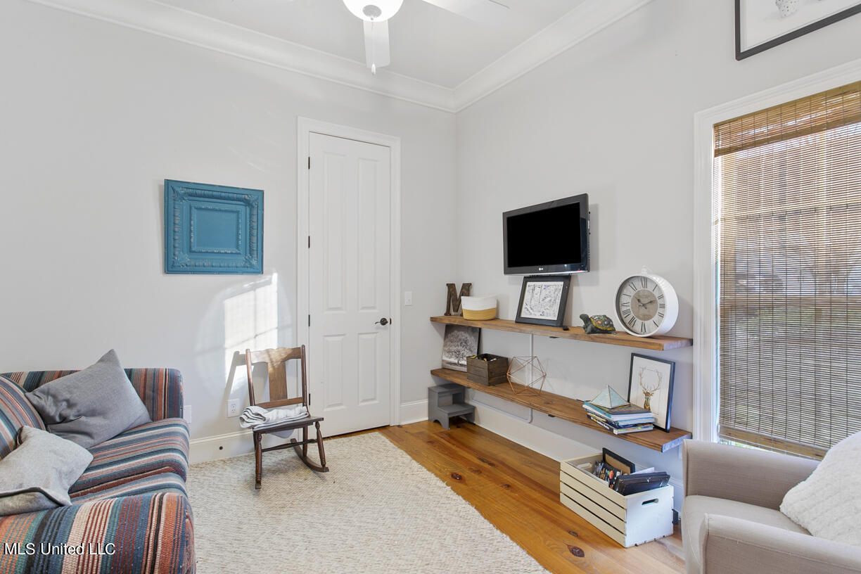 112 Wingtip Cove