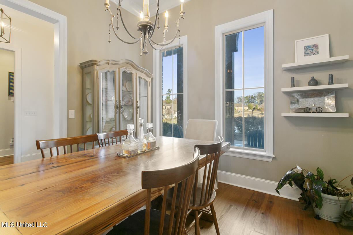 112 Wingtip Cove
