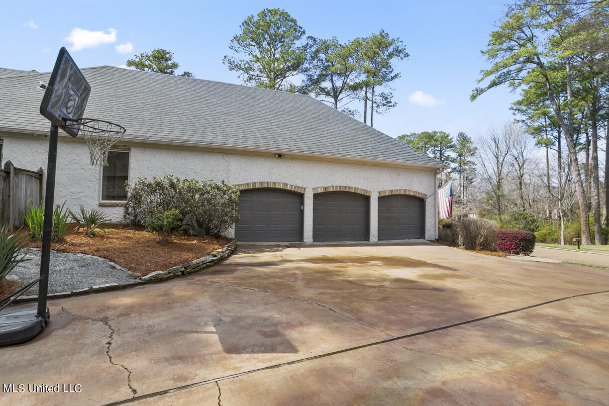 349 Kingsbridge Road