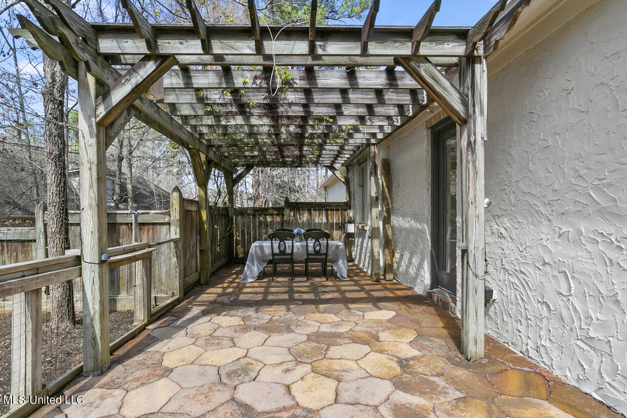 349 Kingsbridge Road