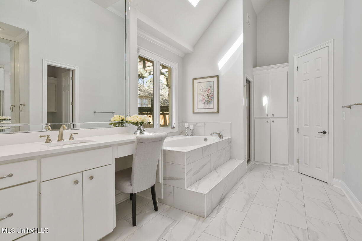 349 Kingsbridge Road