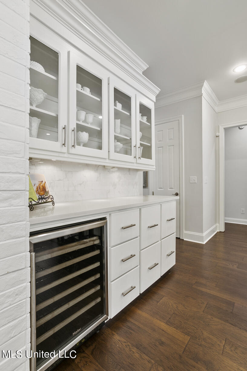 349 Kingsbridge Road