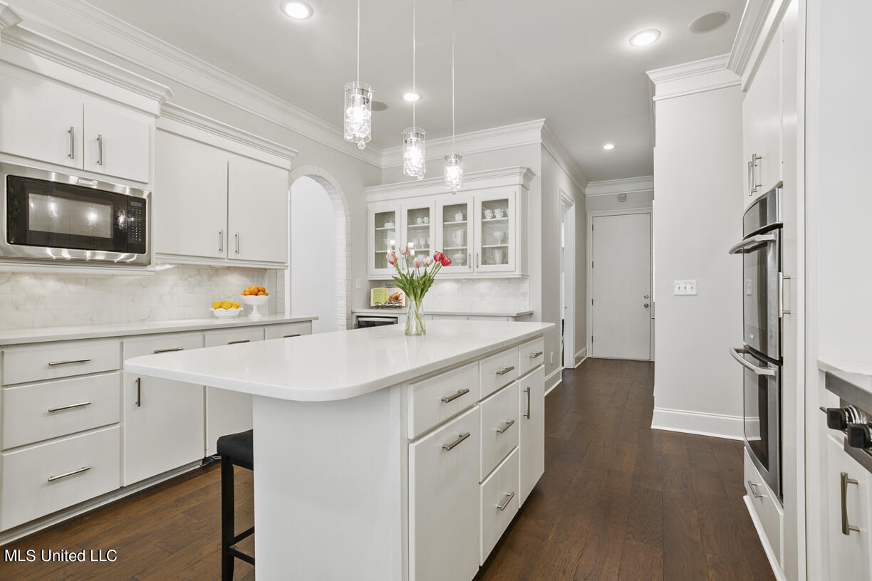 349 Kingsbridge Road