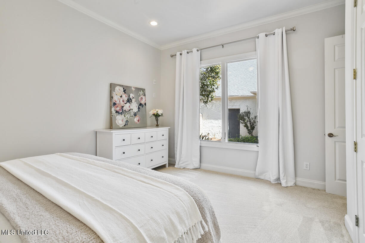 349 Kingsbridge Road