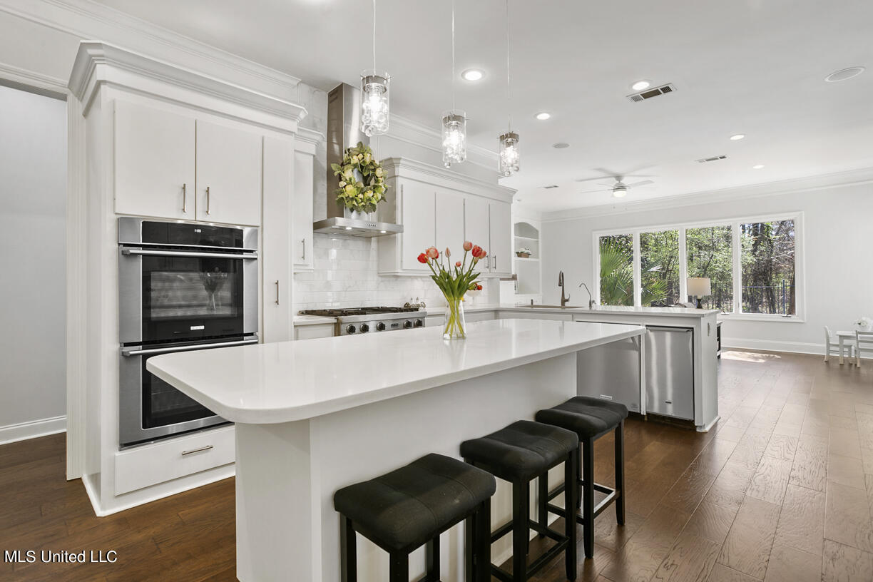 349 Kingsbridge Road