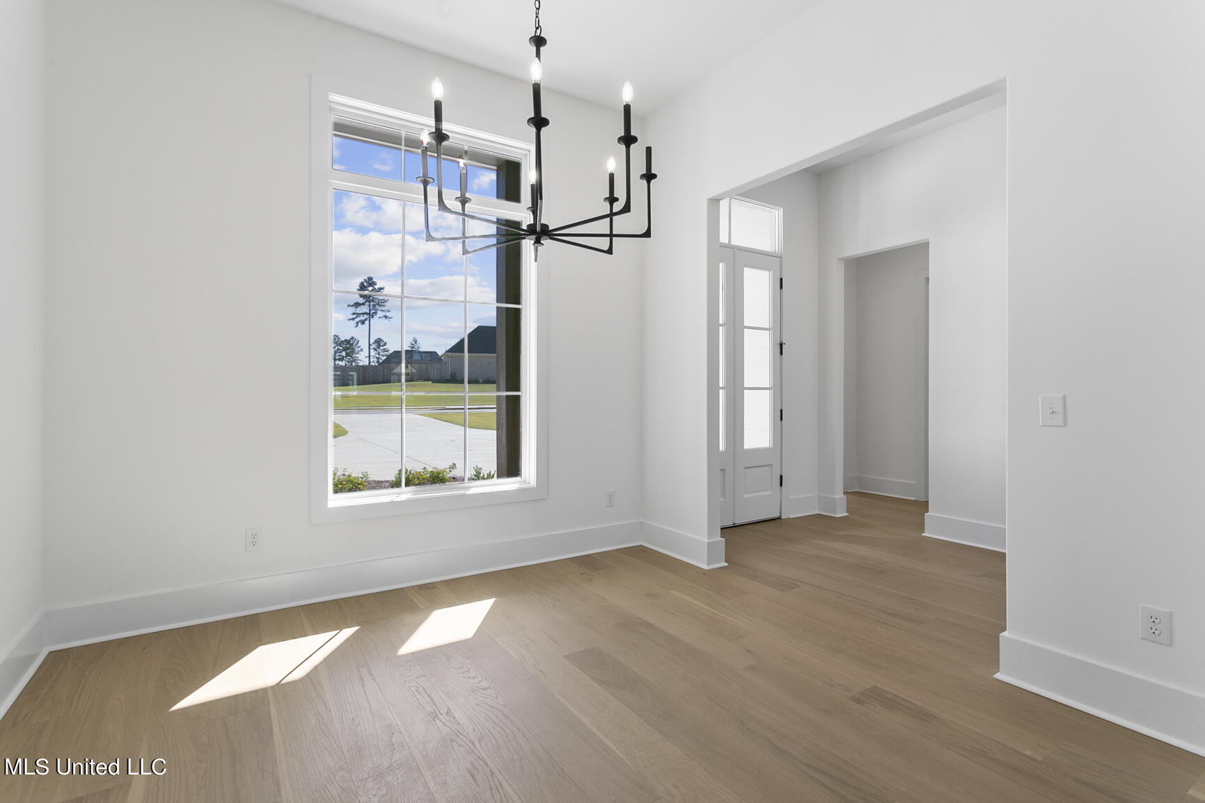 252 Kingswood Place
