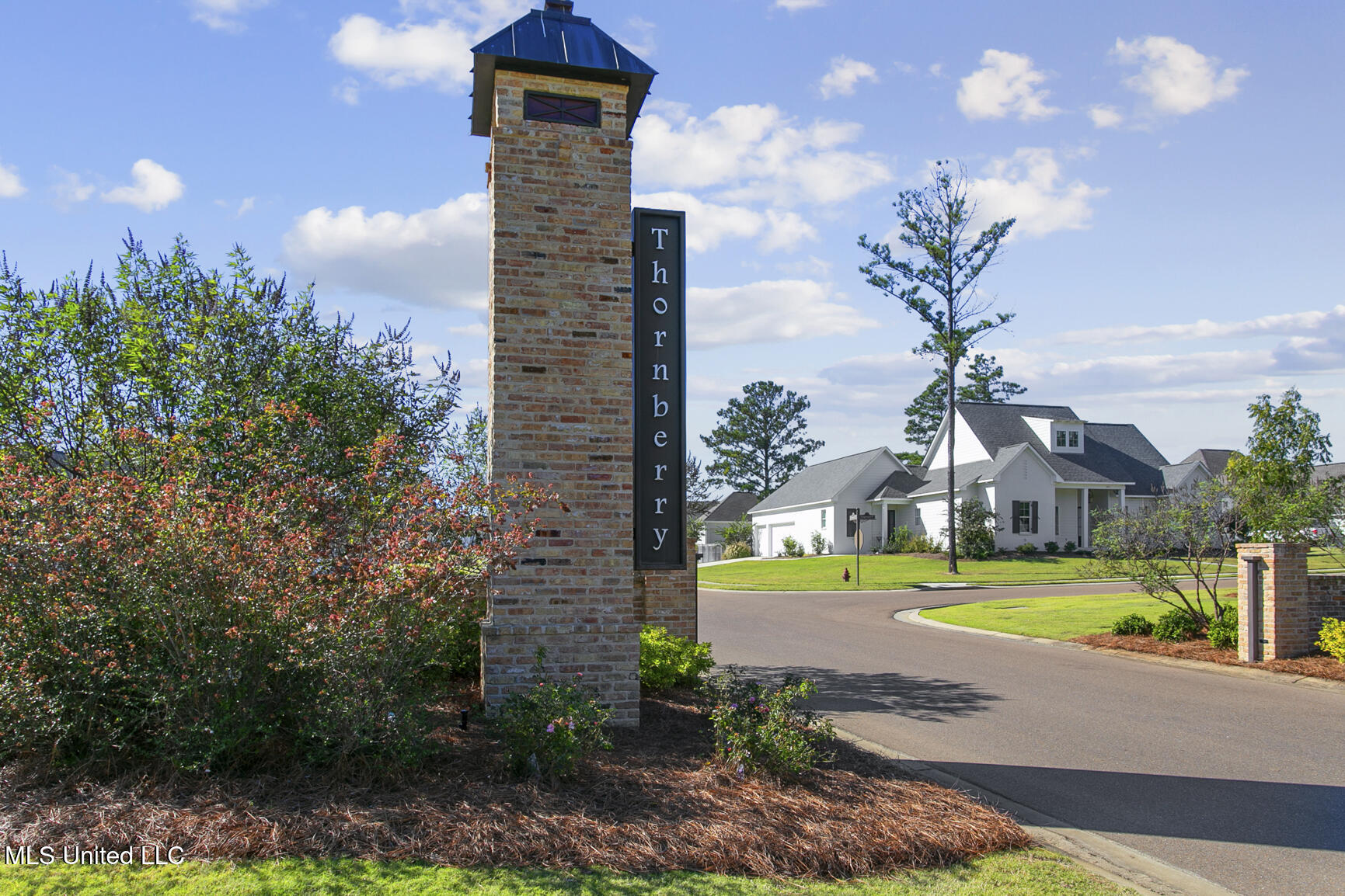 252 Kingswood Place