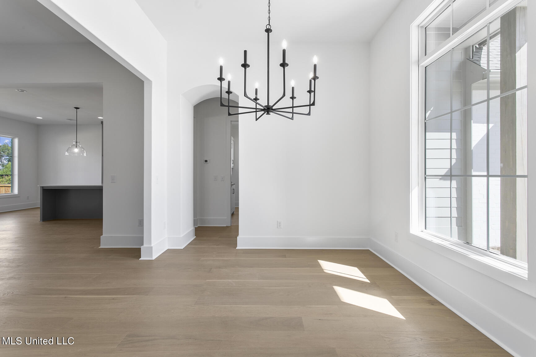 252 Kingswood Place