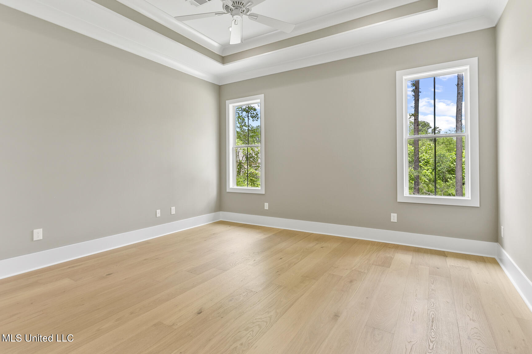 246 Kingswood Place