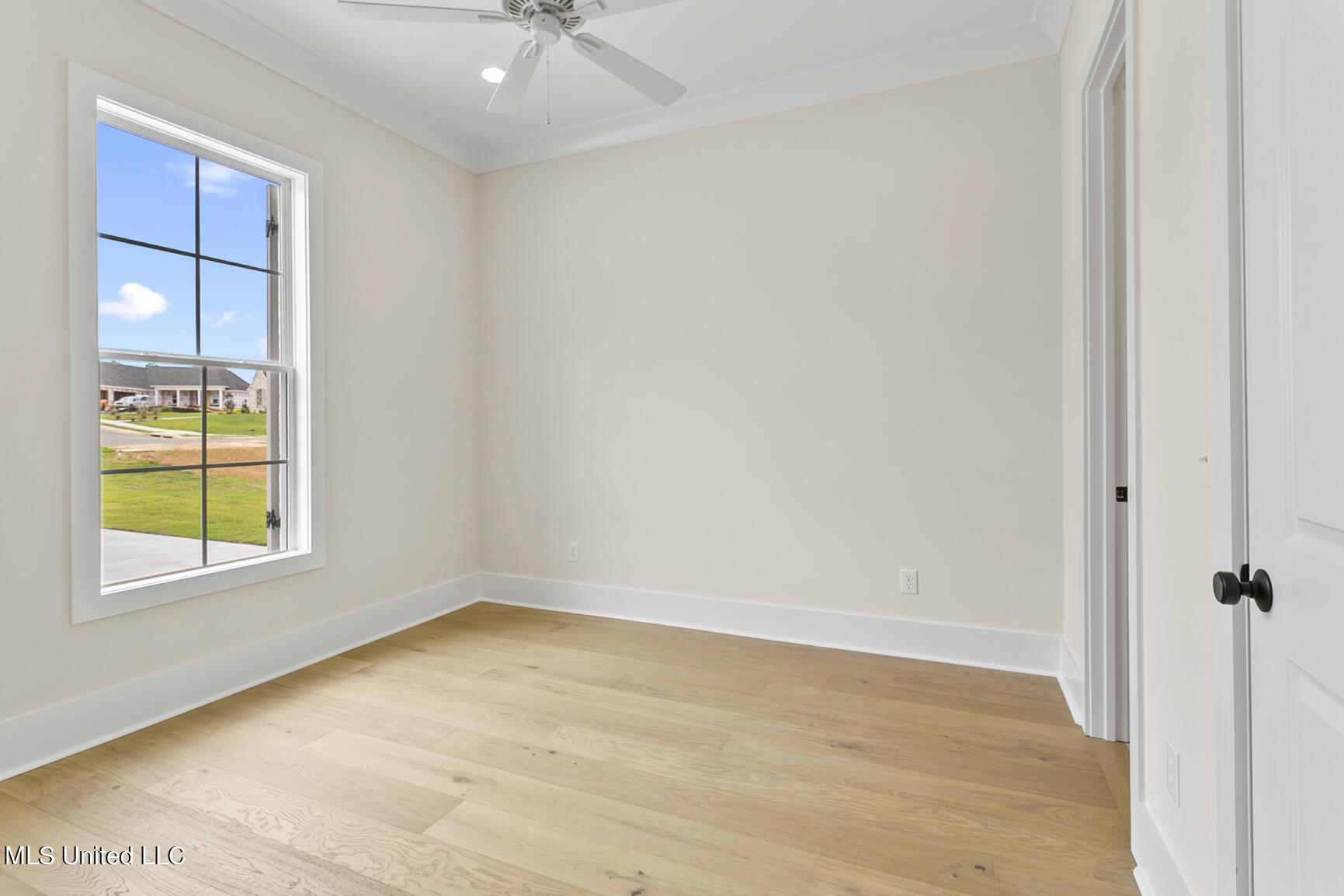 246 Kingswood Place