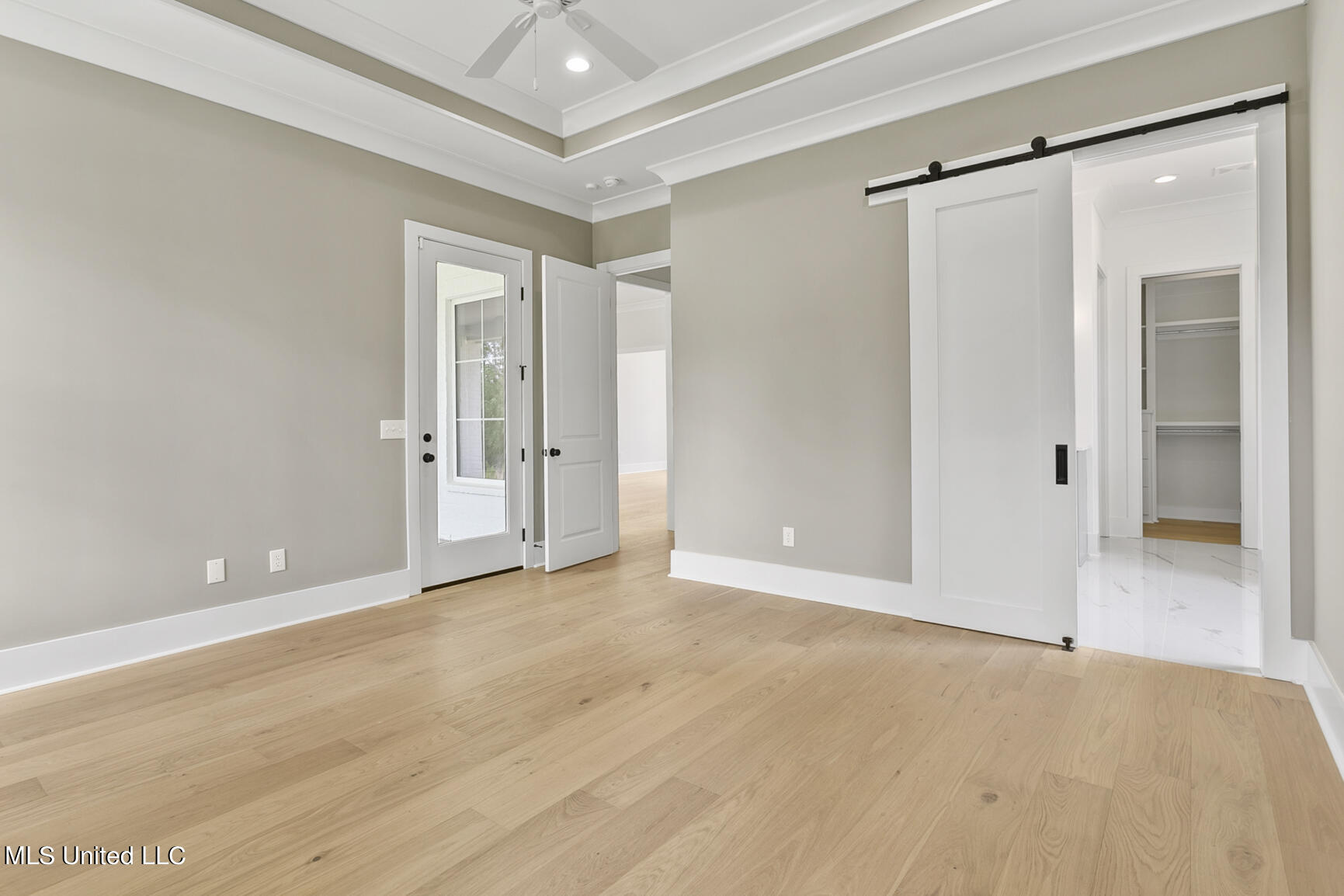 246 Kingswood Place