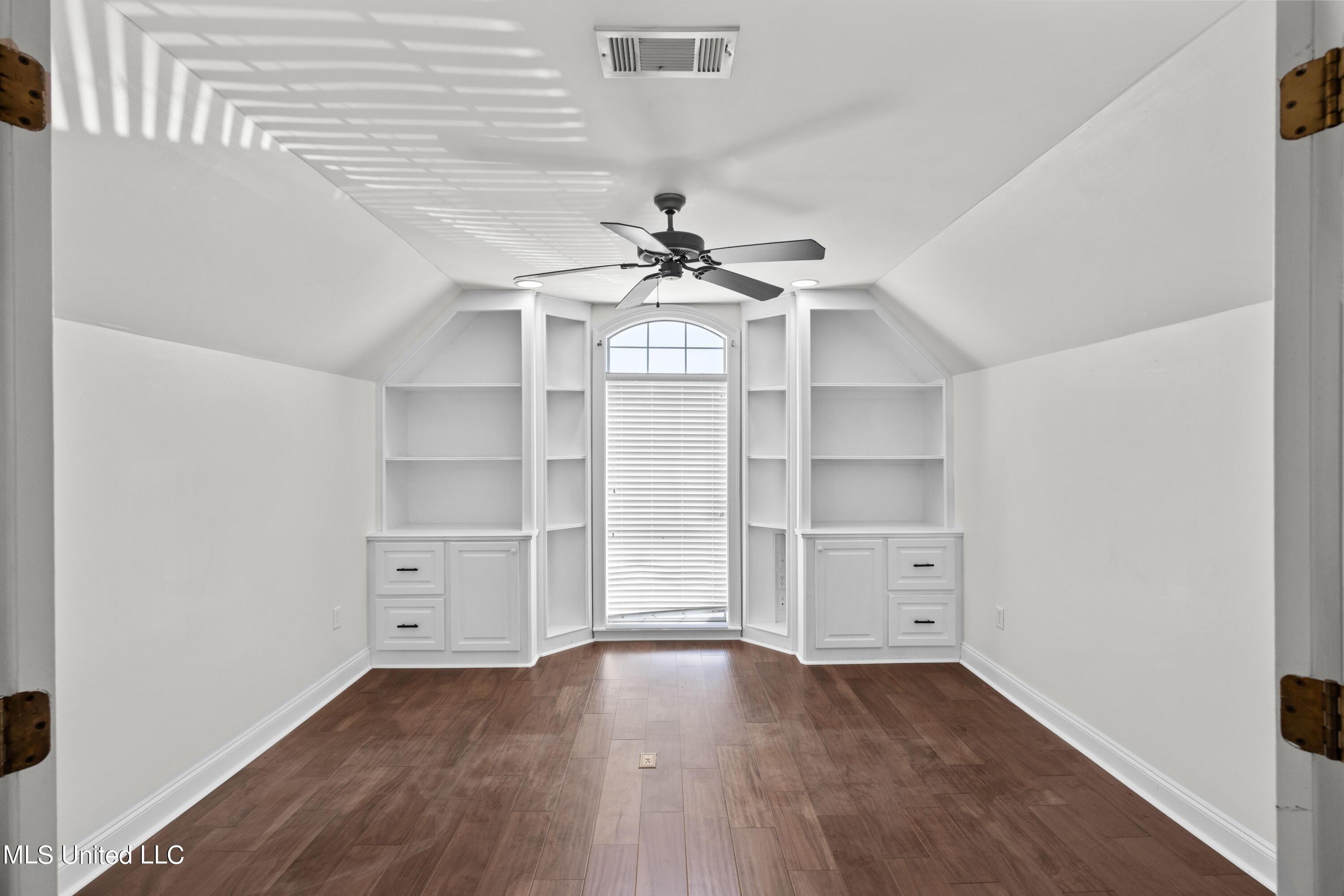 288 Belle Rose Circle