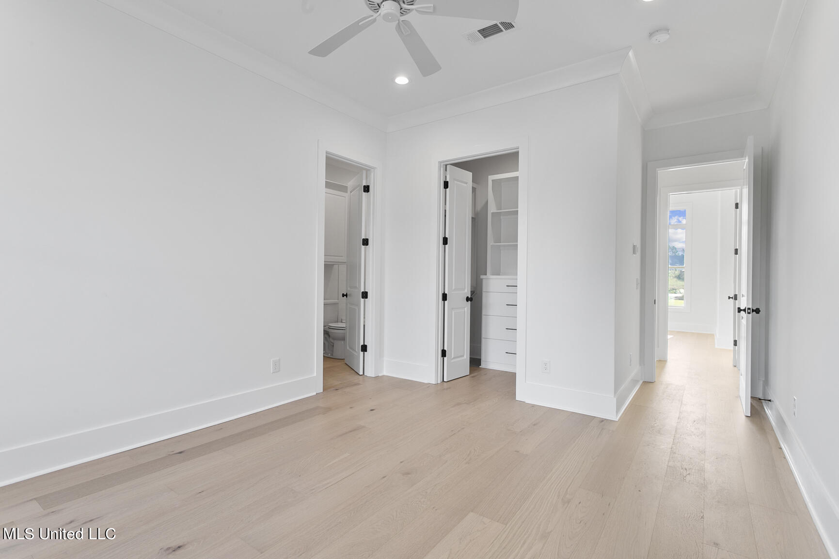 162 Westlake Circle