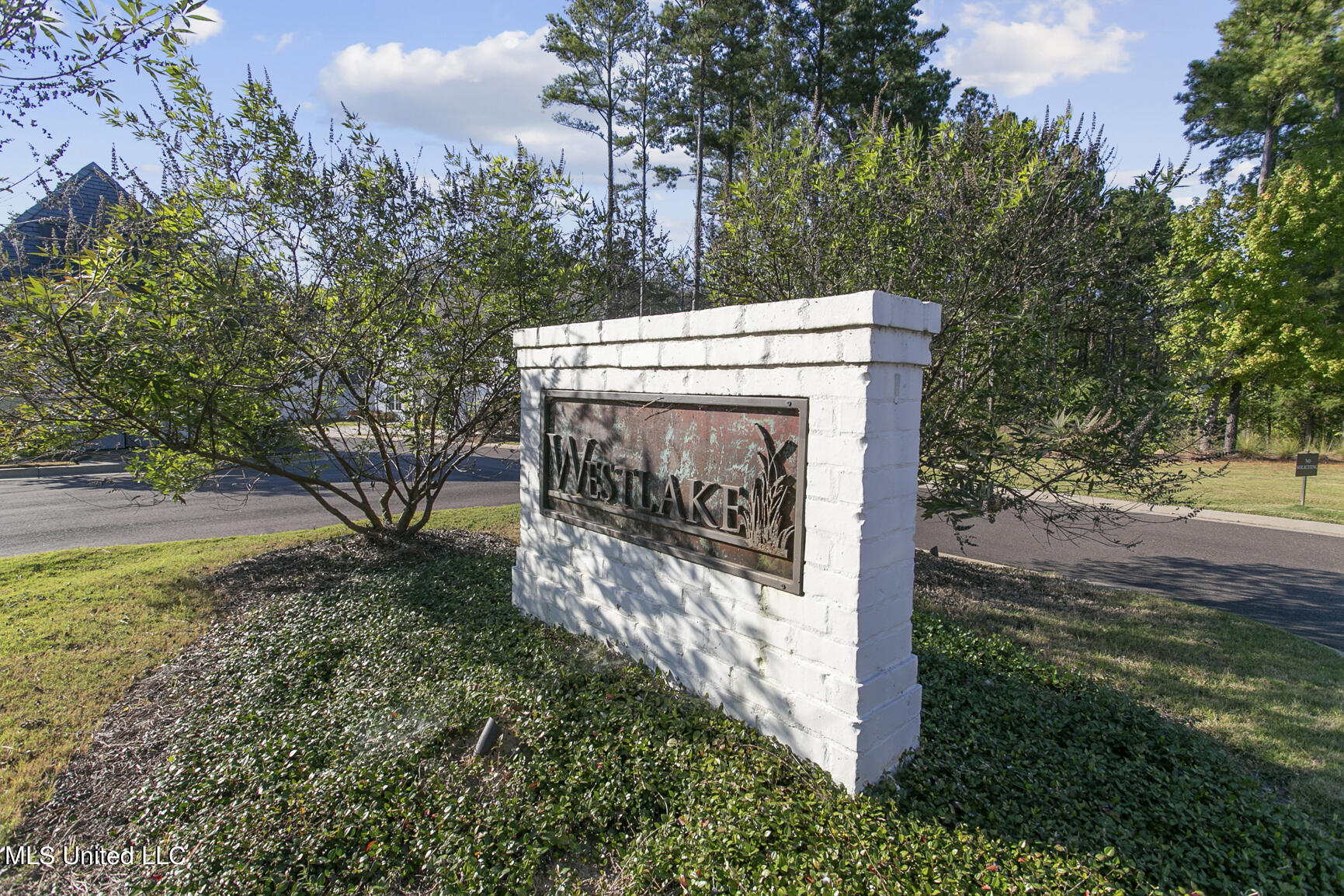 178 W Westlake Circle