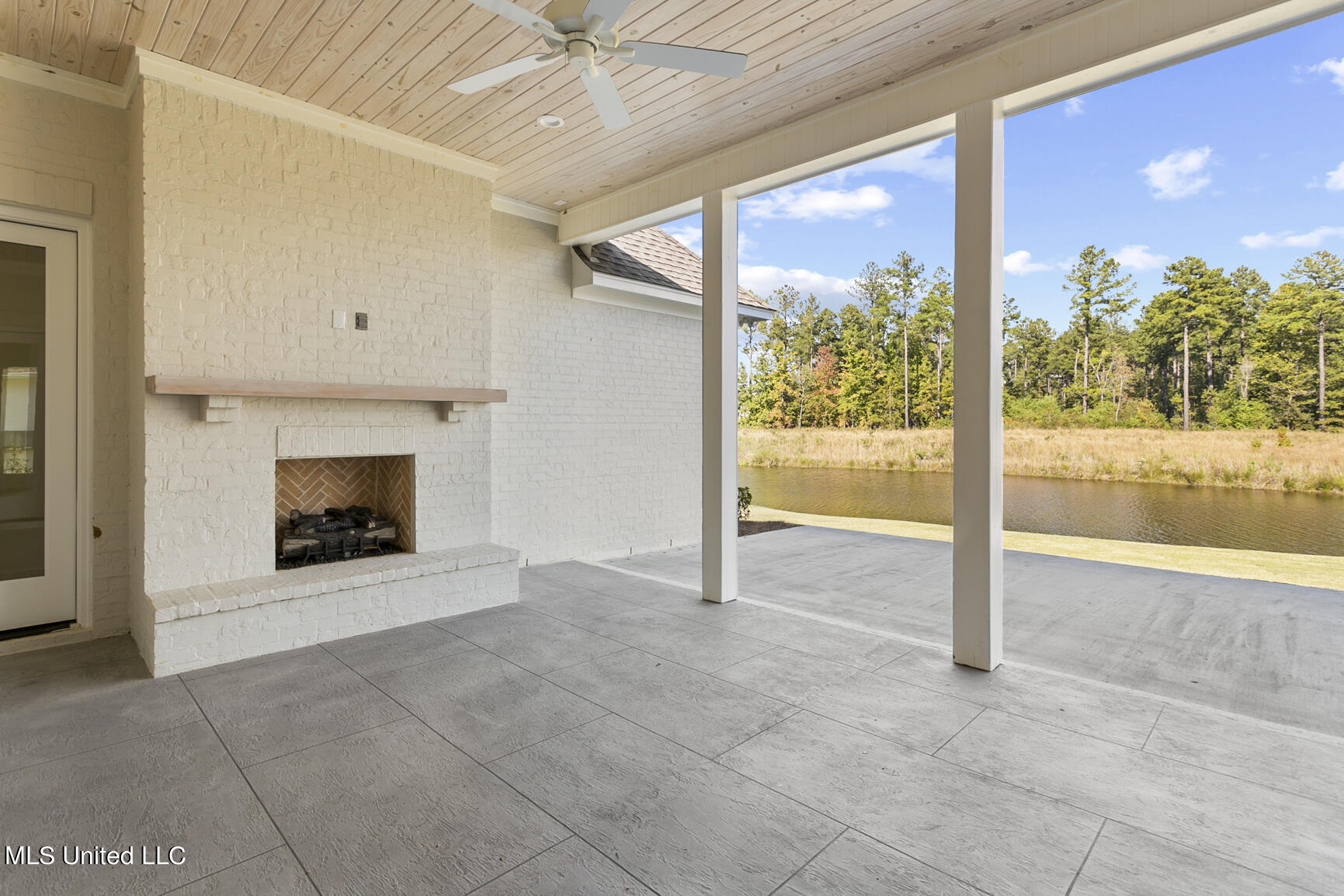 178 W Westlake Circle