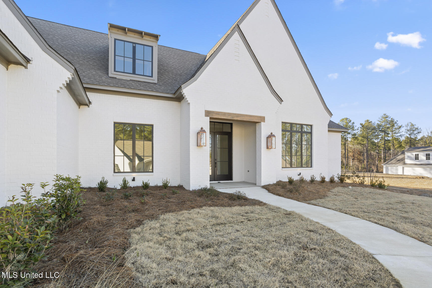 197 Westlake Circle