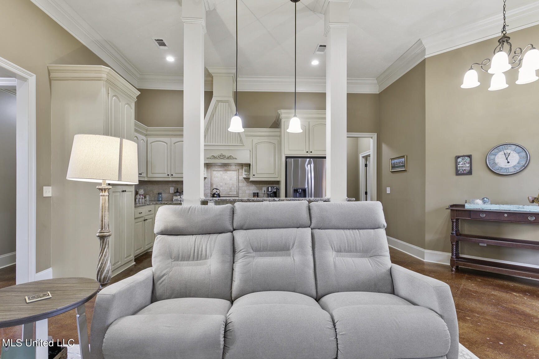 128 Asbury Square