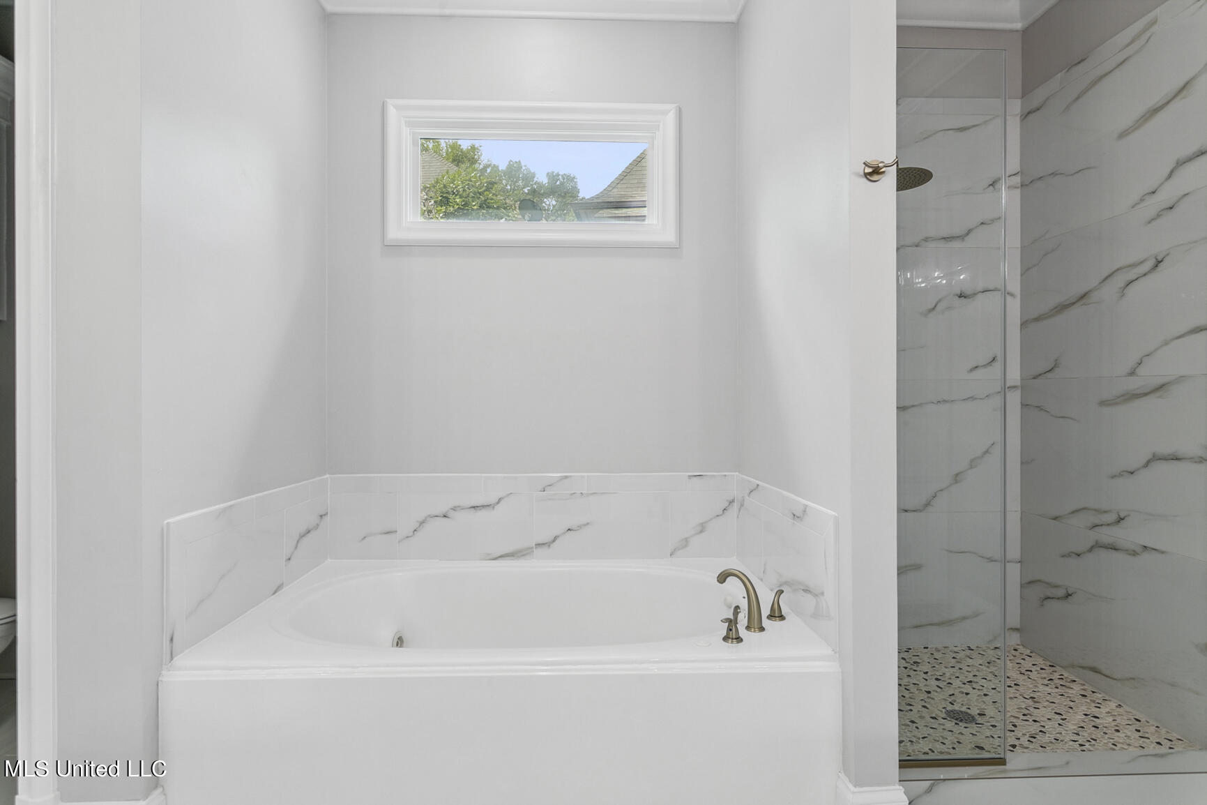 145 Oakhurst Trail