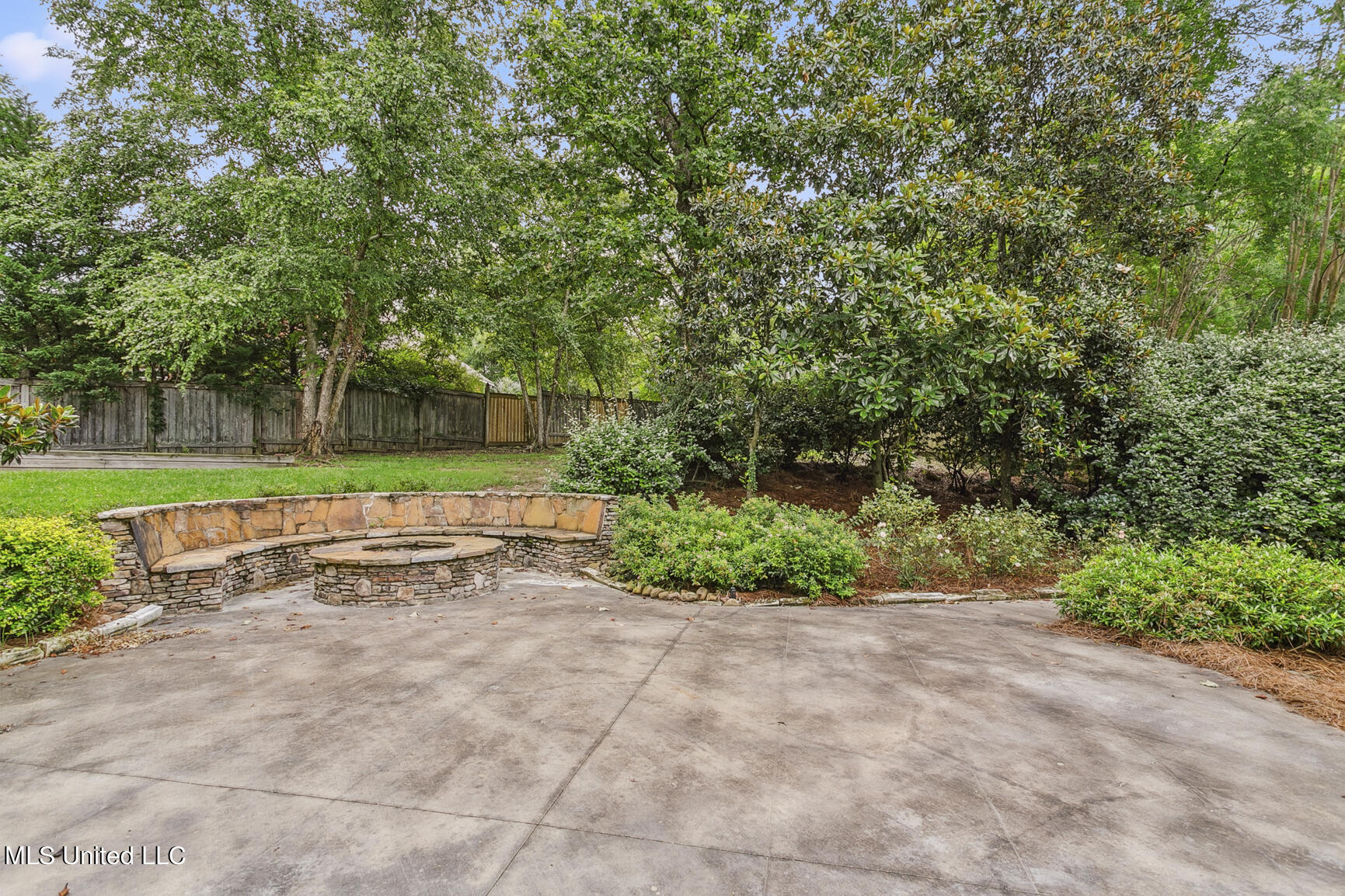 145 Oakhurst Trail