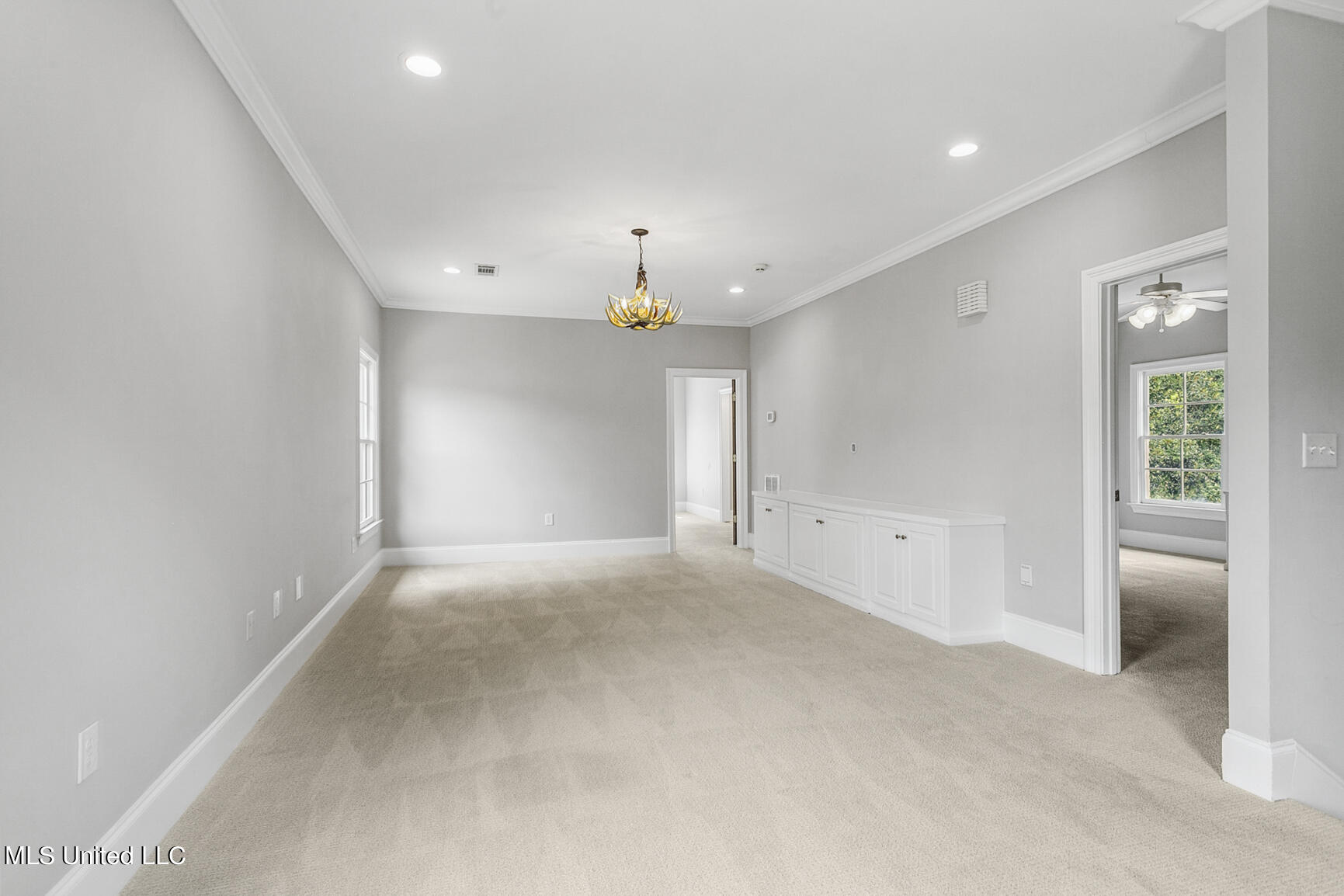 145 Oakhurst Trail