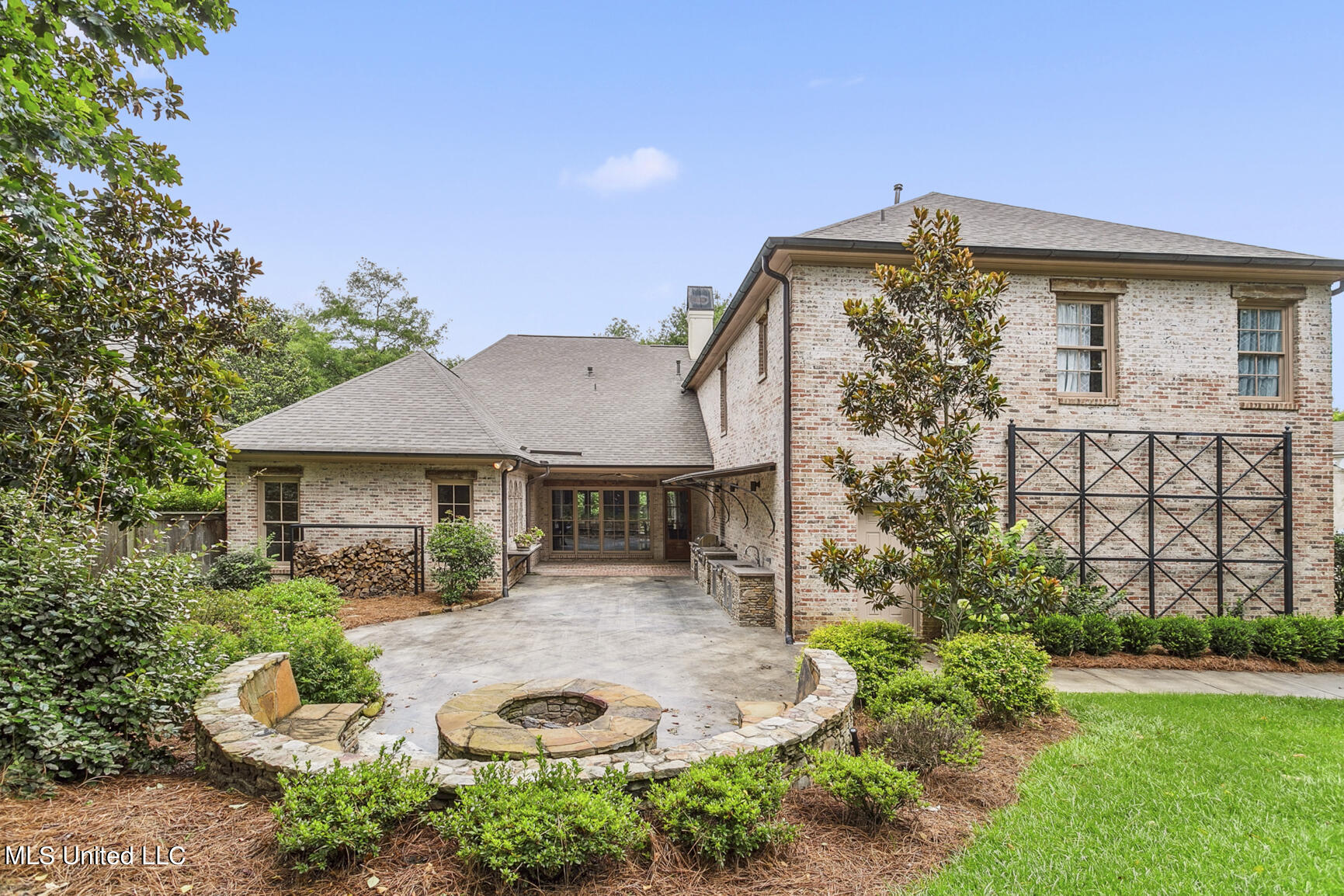 145 Oakhurst Trail