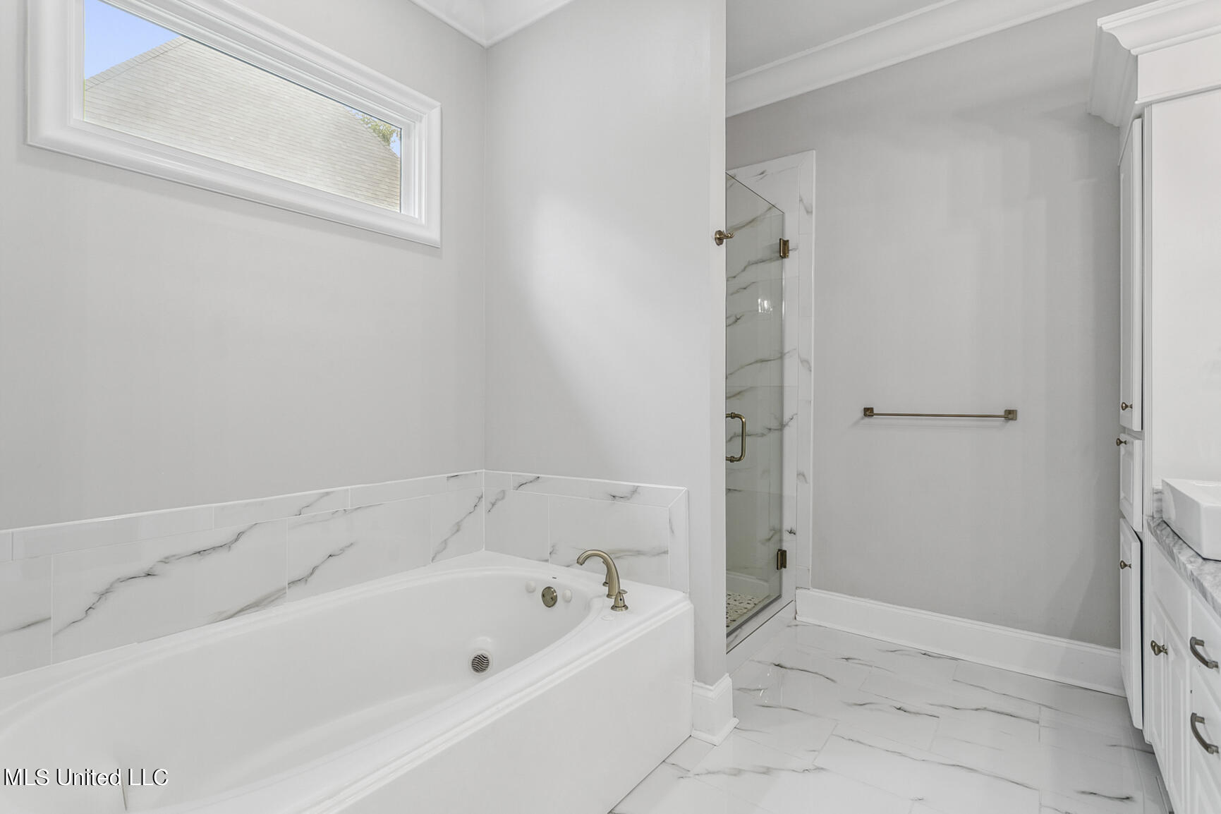 145 Oakhurst Trail