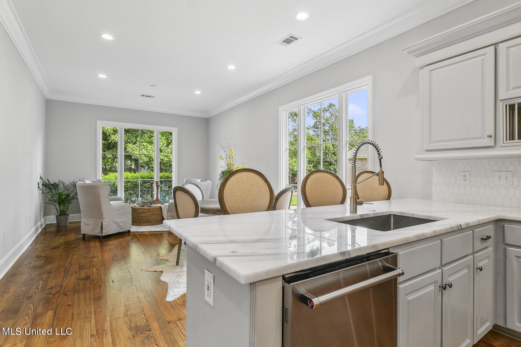 145 Oakhurst Trail