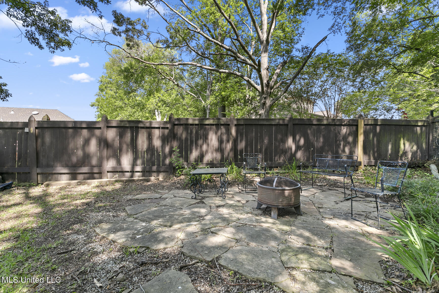 102 Catherine Cove