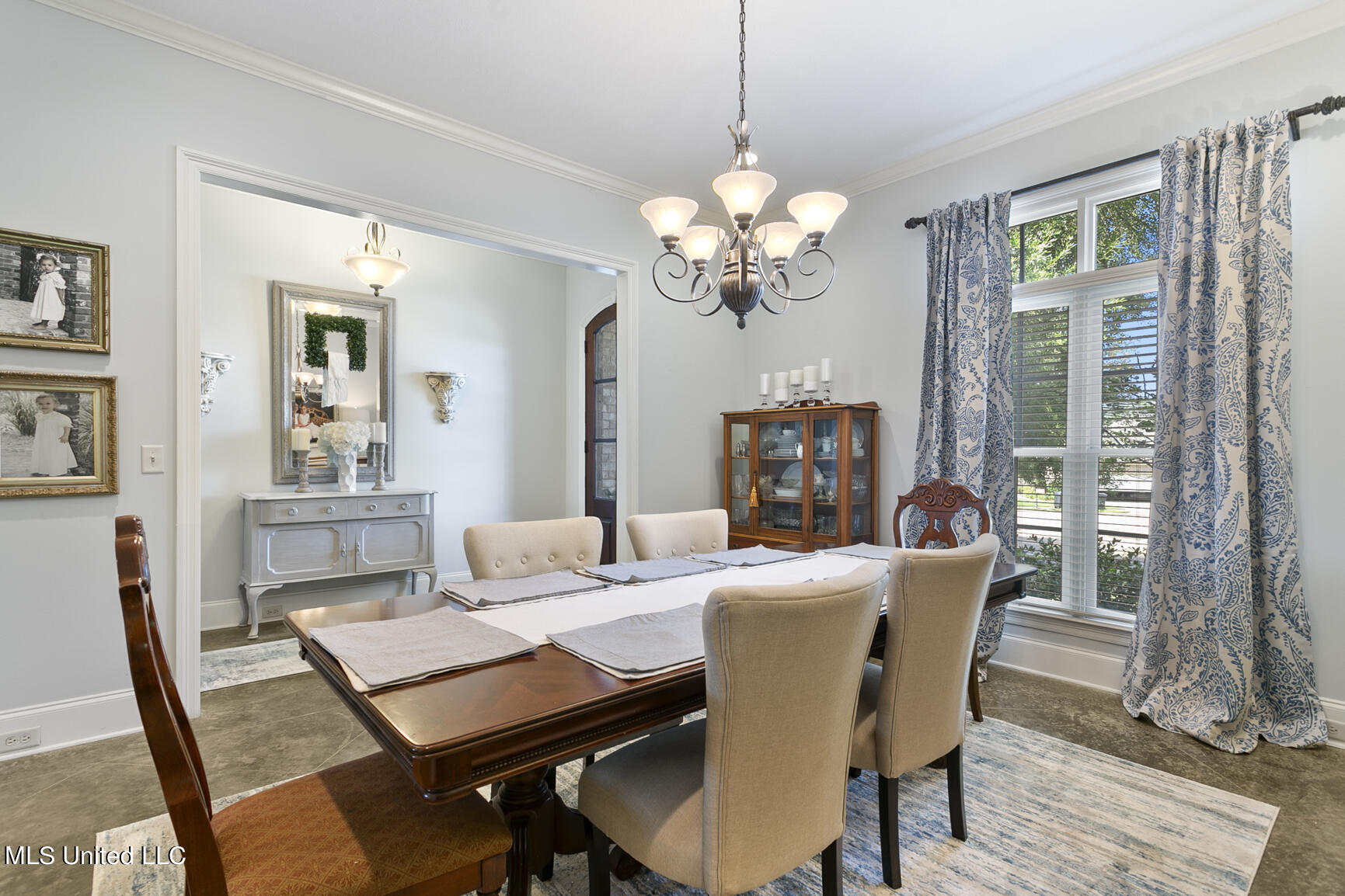 102 Catherine Cove