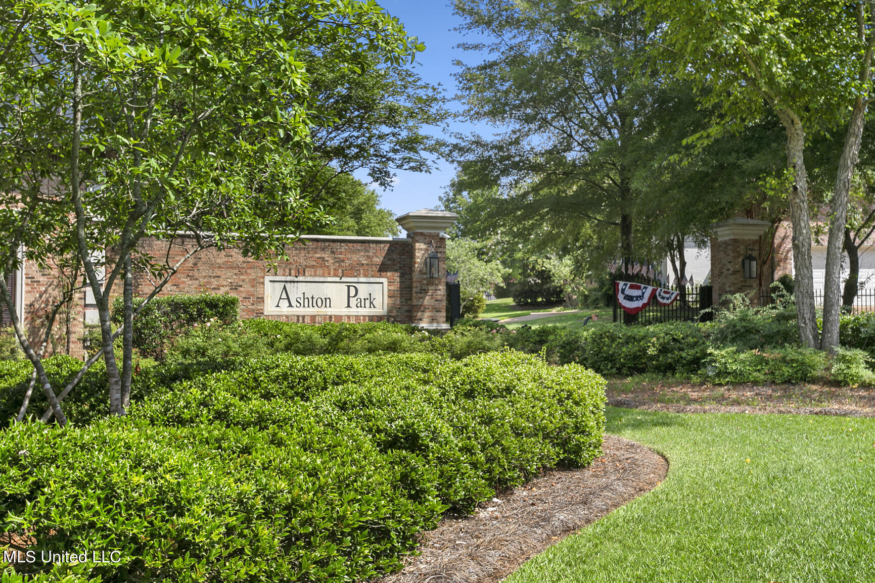 102 Catherine Cove