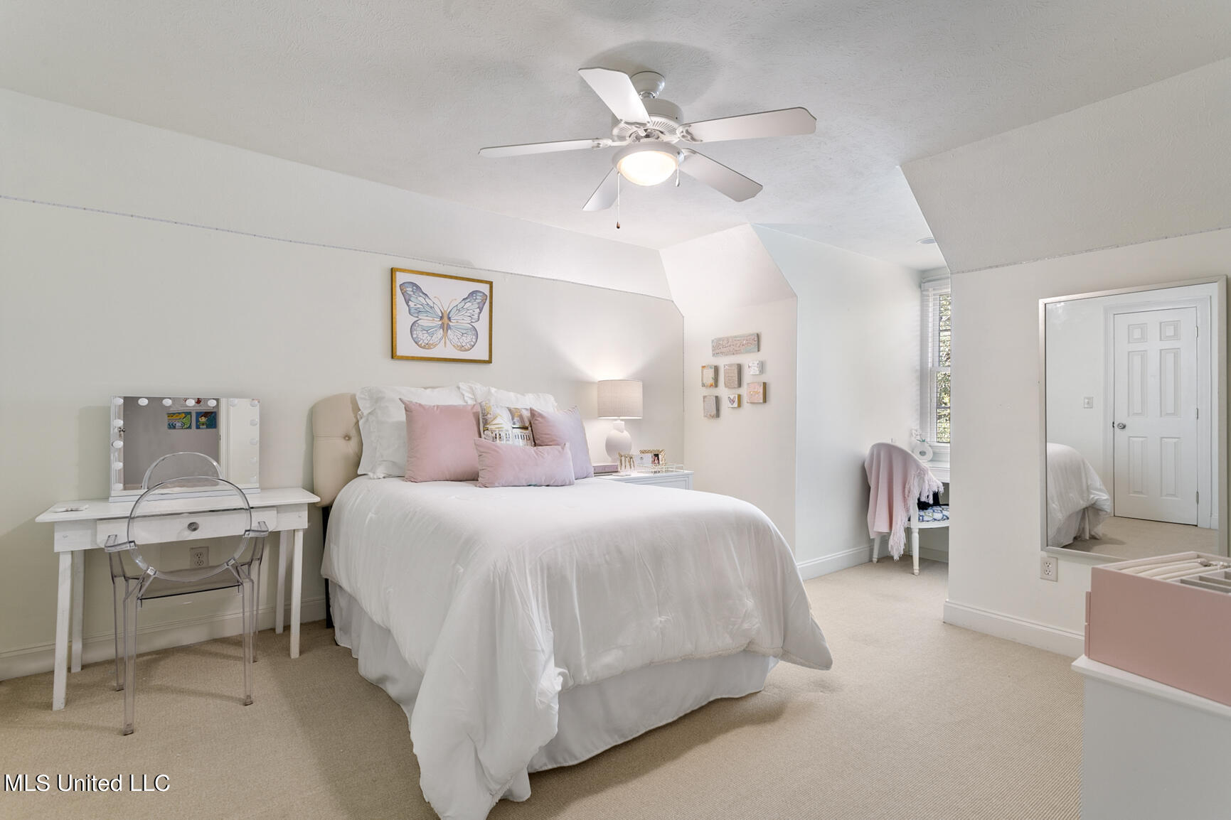 102 Catherine Cove