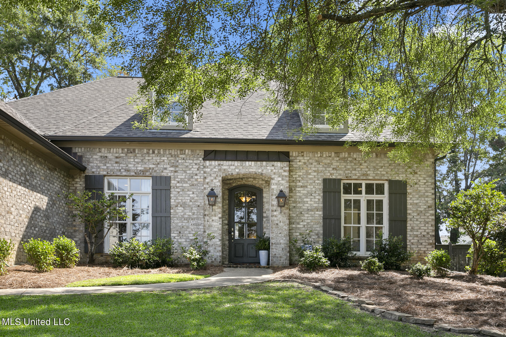 102 Catherine Cove