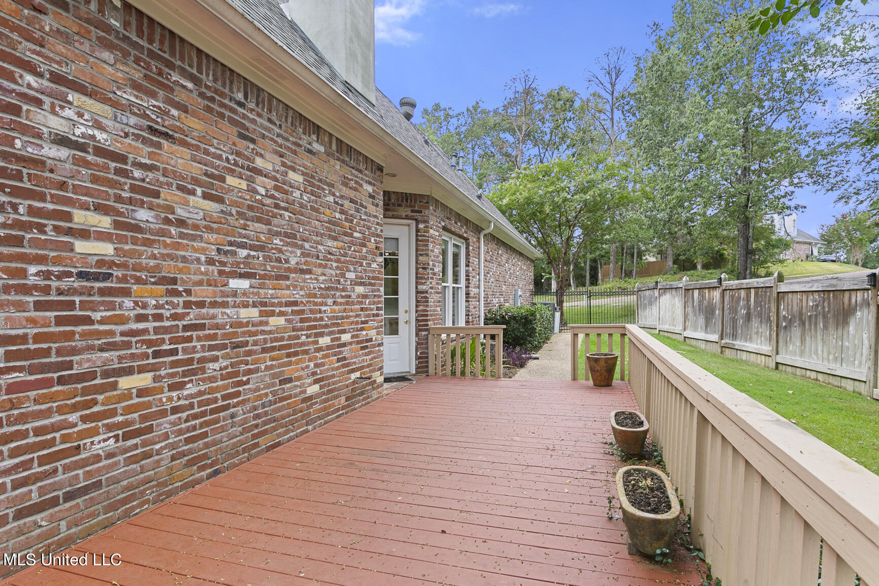 161 Overlook Pointe Drive