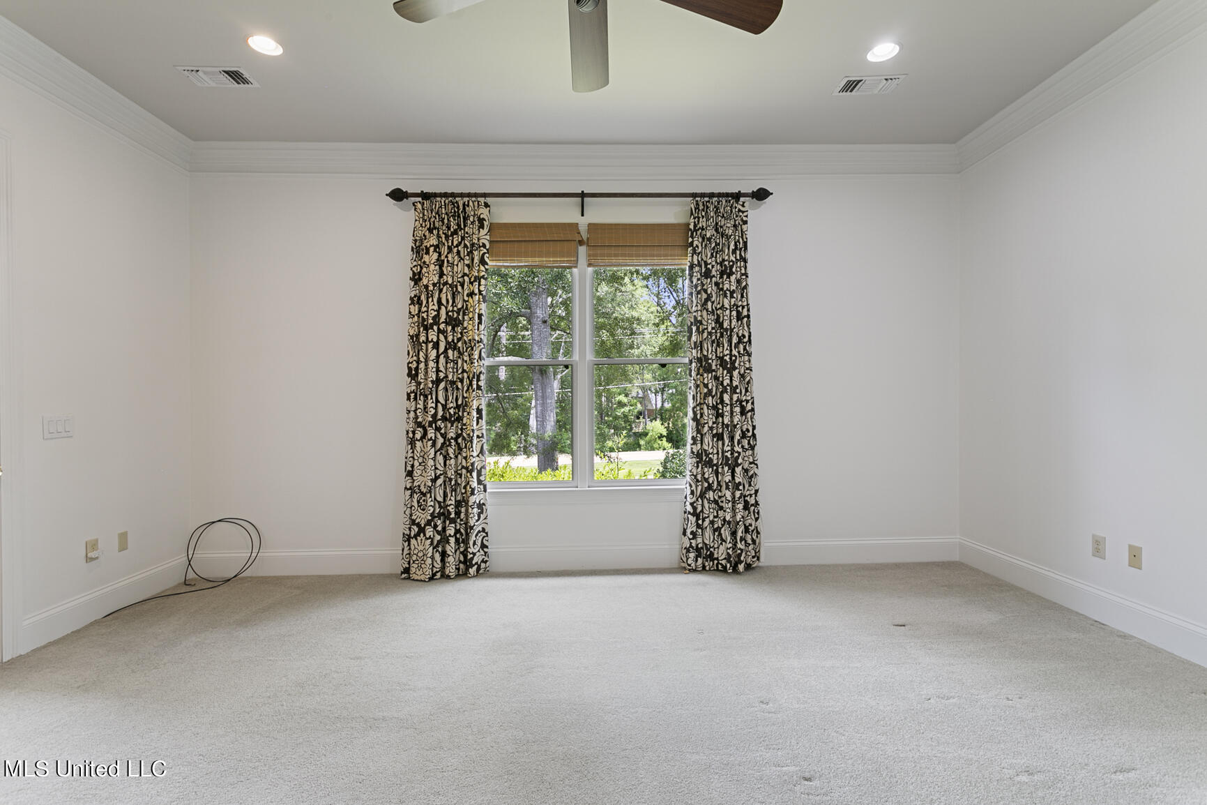 161 Overlook Pointe Drive