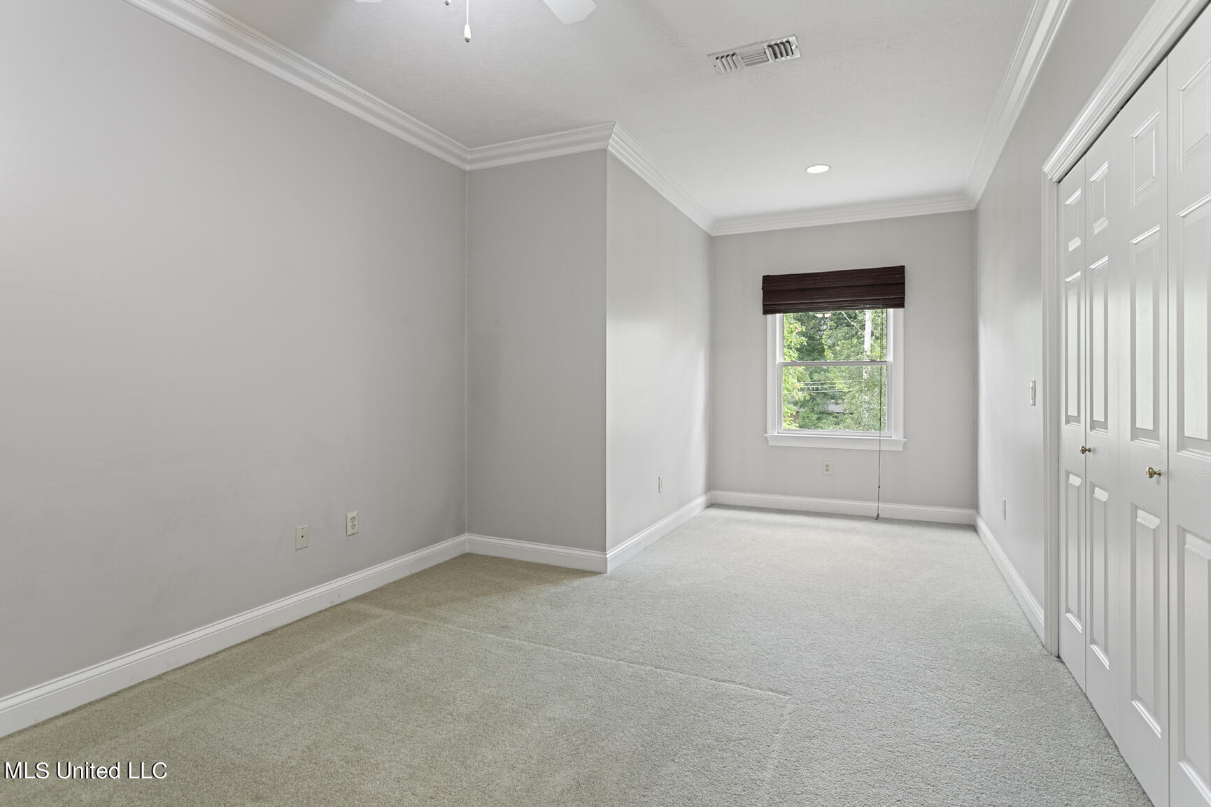 161 Overlook Pointe Drive