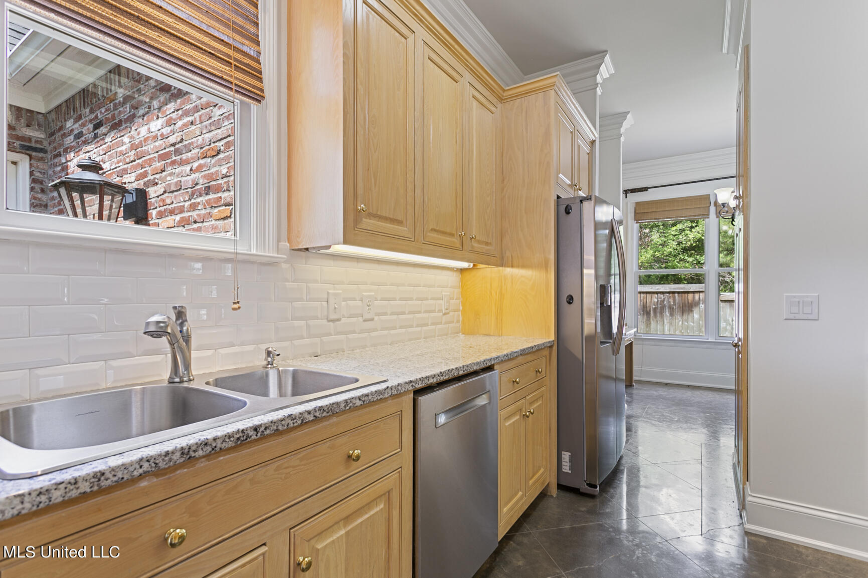161 Overlook Pointe Drive
