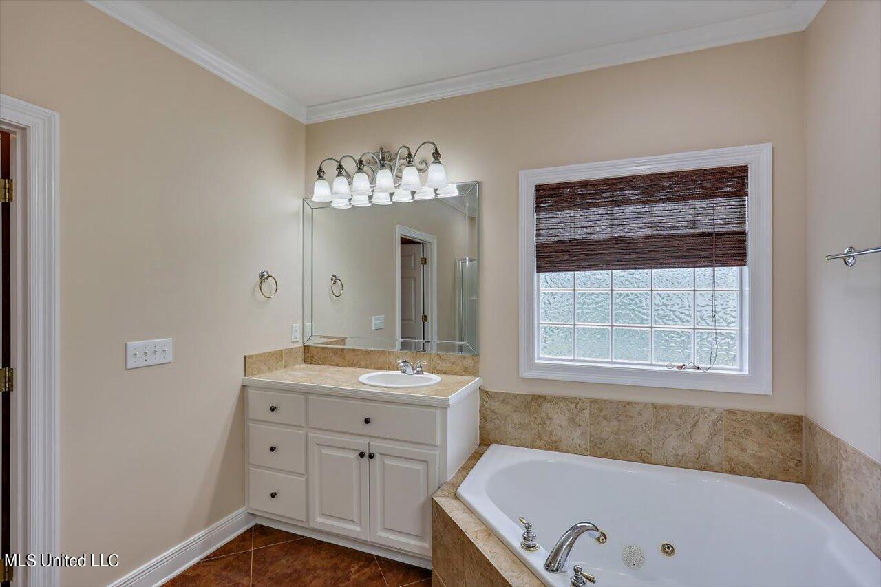 109 Fox Hollow Bend