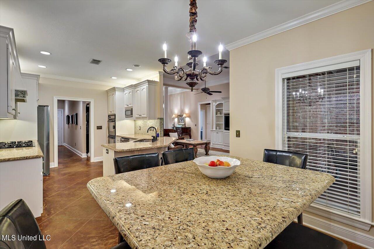 109 Fox Hollow Bend