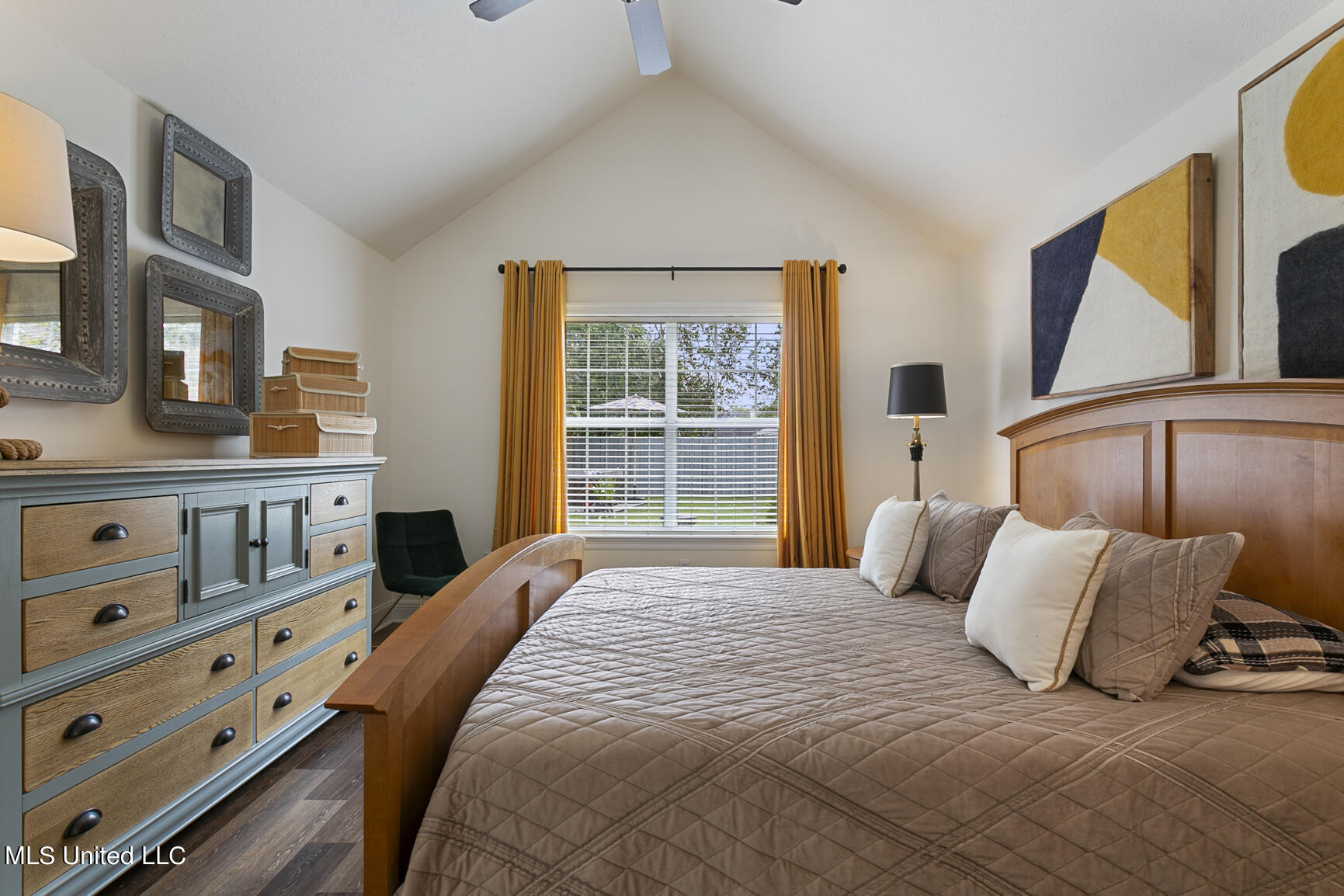 406 Hemlock Drive