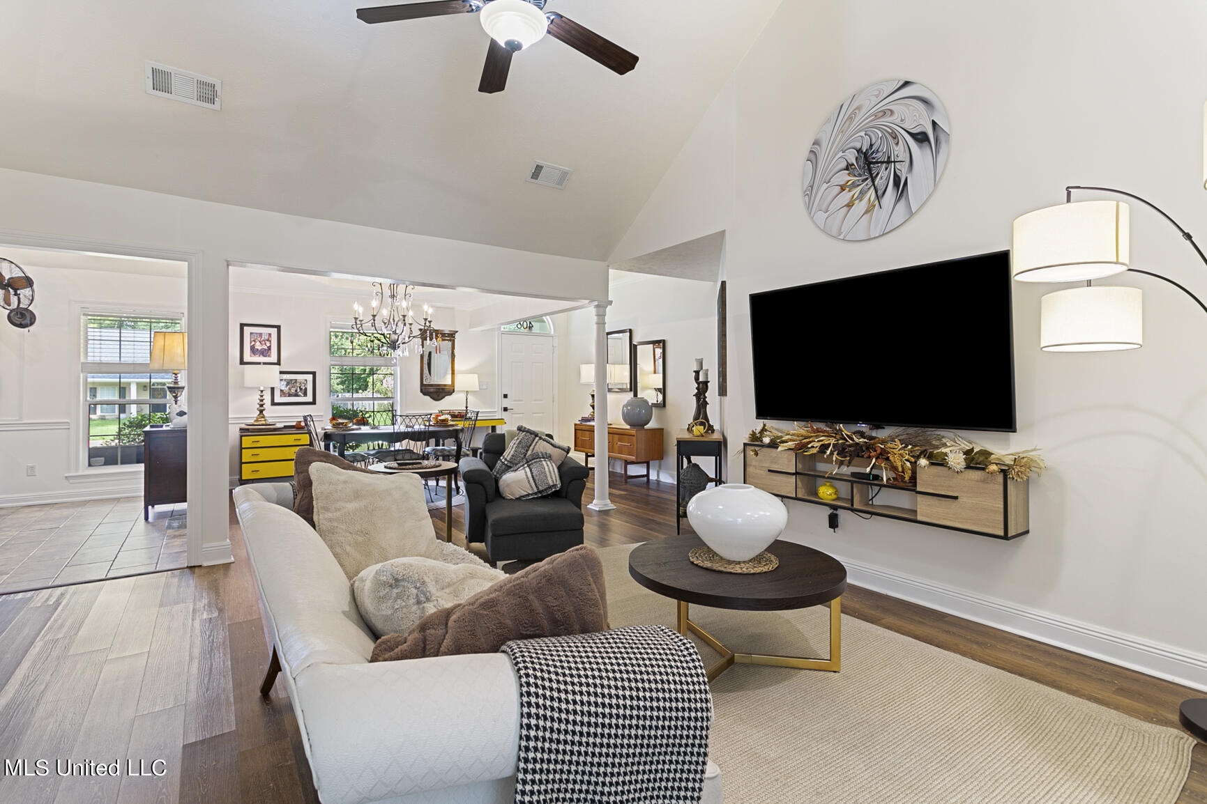 406 Hemlock Drive