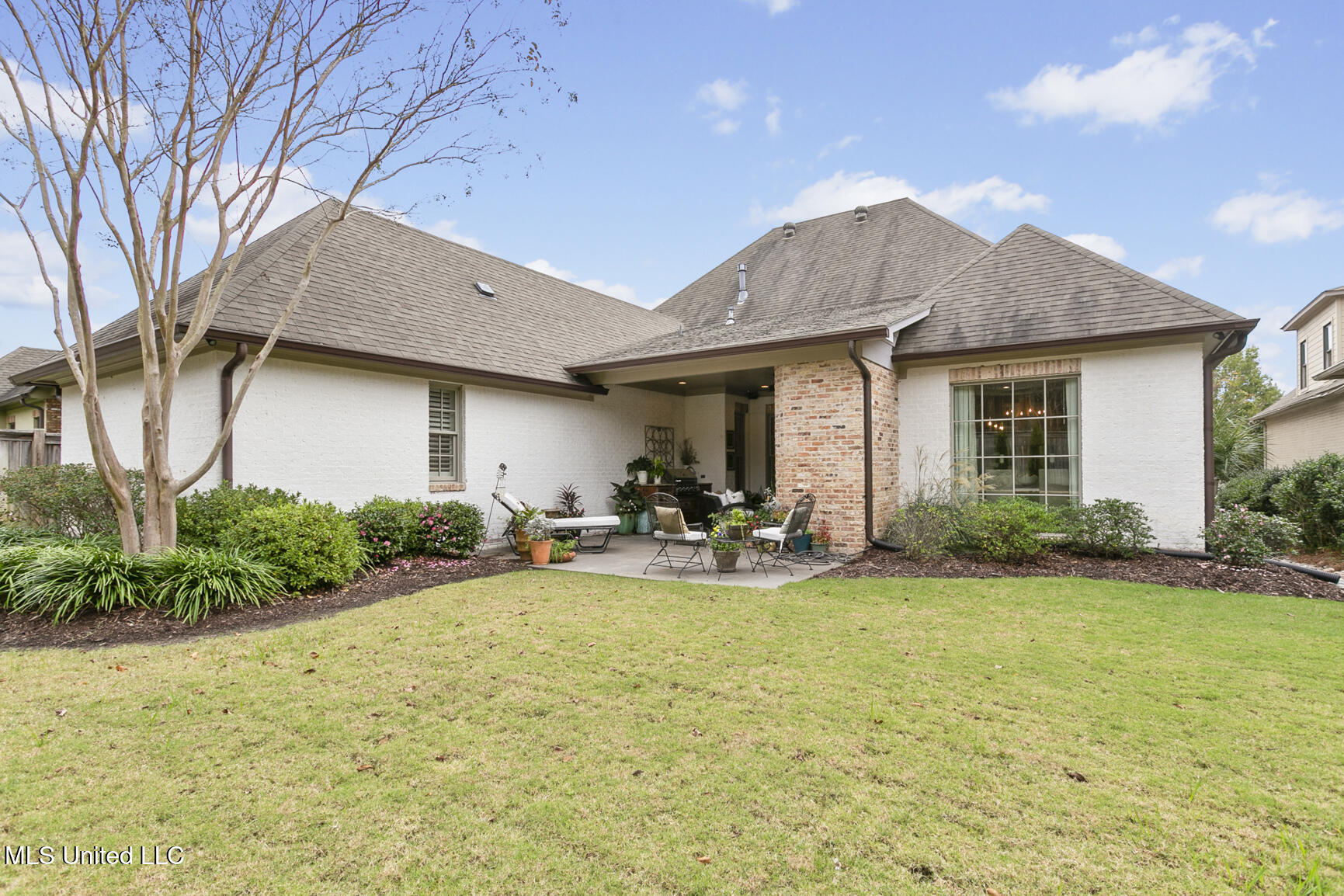 112 Bristol Drive