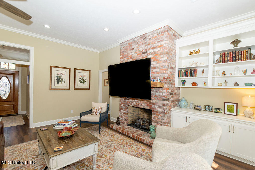 504 Arbor Drive