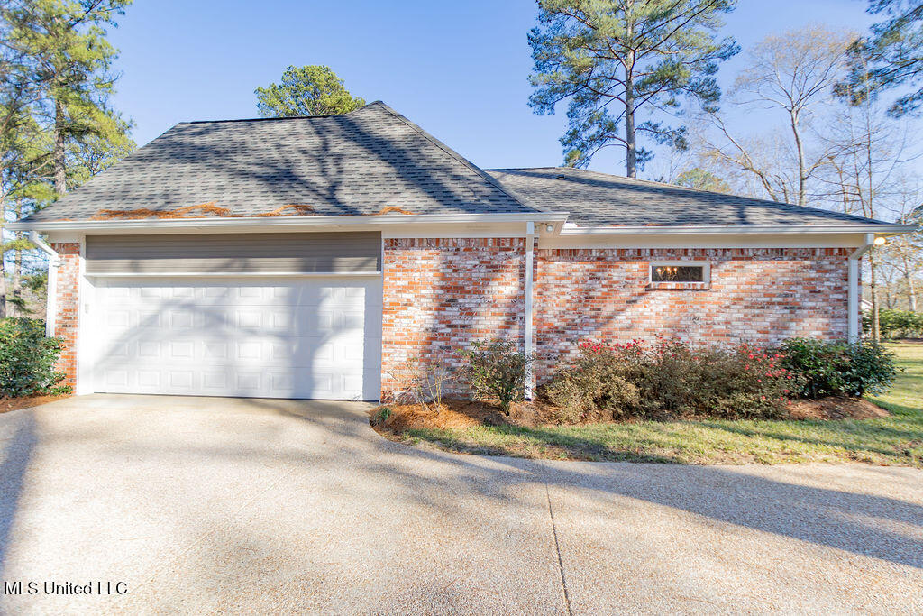 504 Arbor Drive